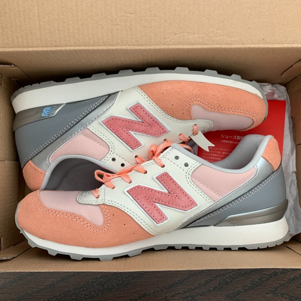 Women New Balance 996 Running Sneakers WR996EN NEW